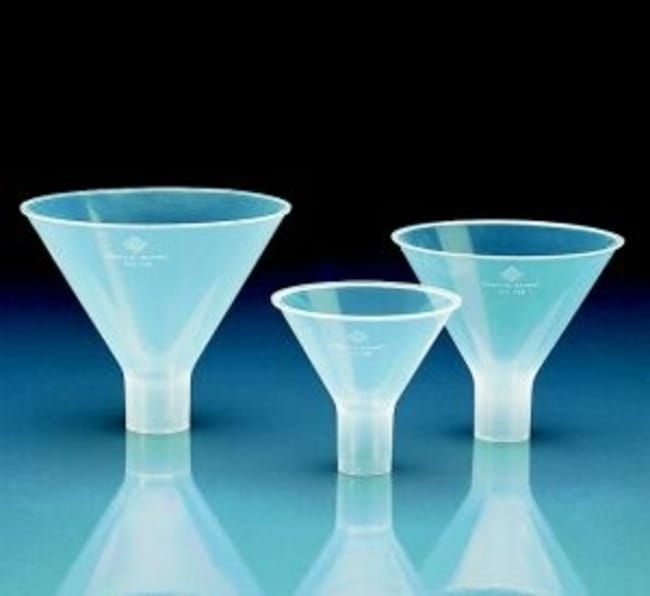 Vitlab Pulvertrichter aus PP, transparen