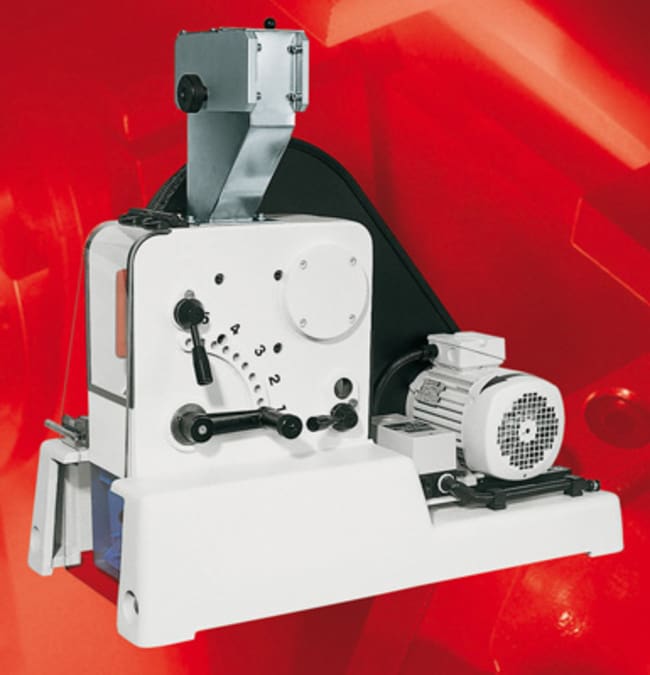 Puiverisette 1 Labor-Backenbrecher Typ 2
