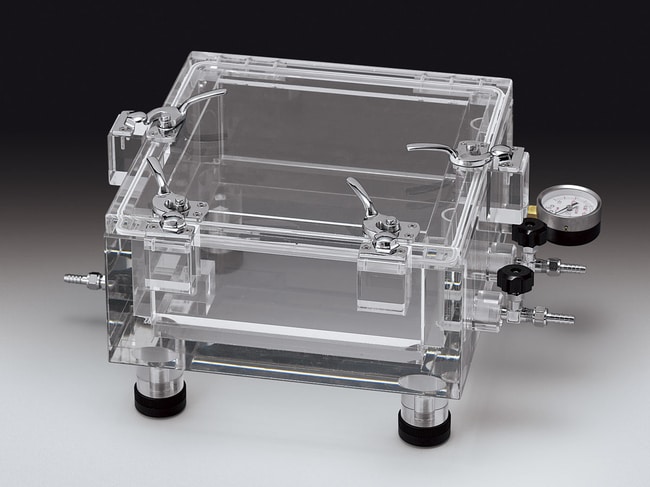 Acrylic Vacuum Desiccator with drain val