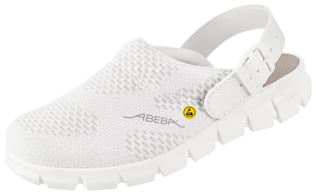 1PR Dynamic Clogs, size 35, white knitte