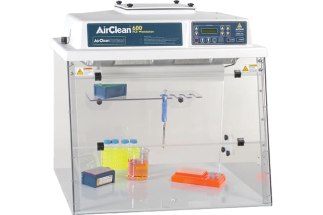 Airclean 600 PCR Workstation, 32'' wide