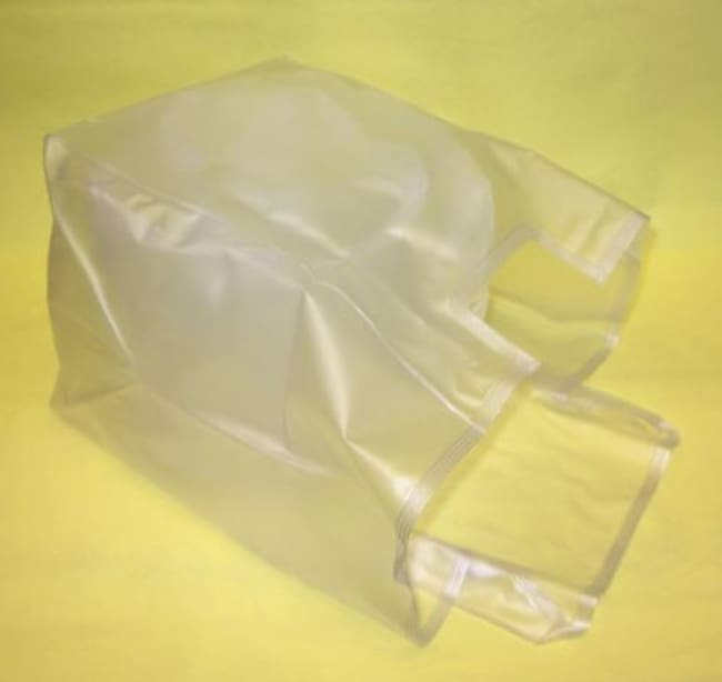 Dust cover for balances with a readabili